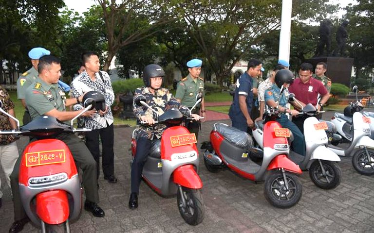 Paspampres Kini Pakai Motor Listrik Viar